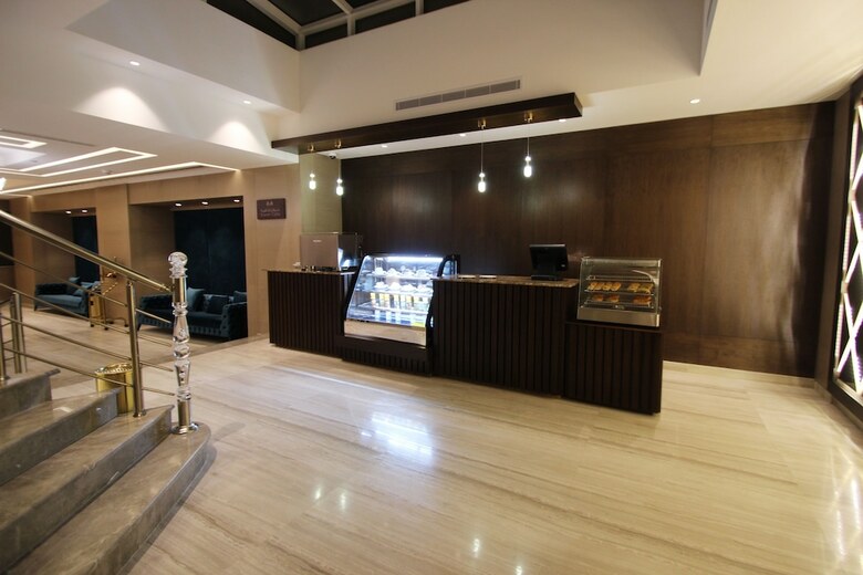 Diwan Residence Hotel  Alsalamah
