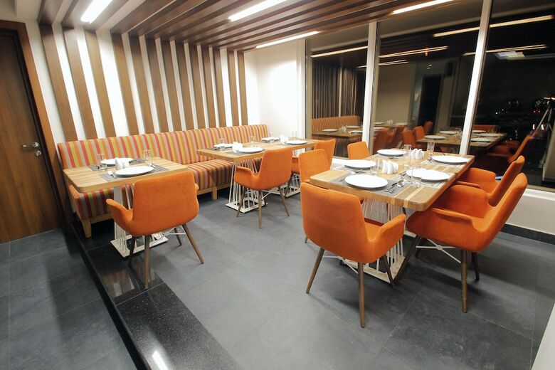 Diwan Residence Hotel  Alsalamah