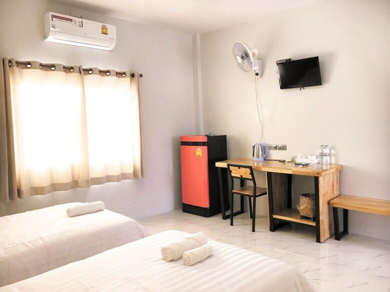 Chadaporn Mae Chaem Hotel