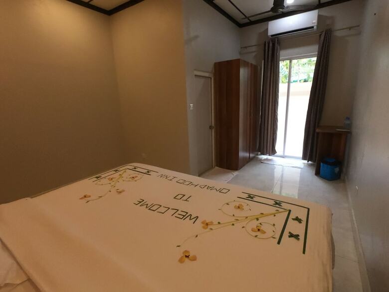 Hotel Omadhoo Inn