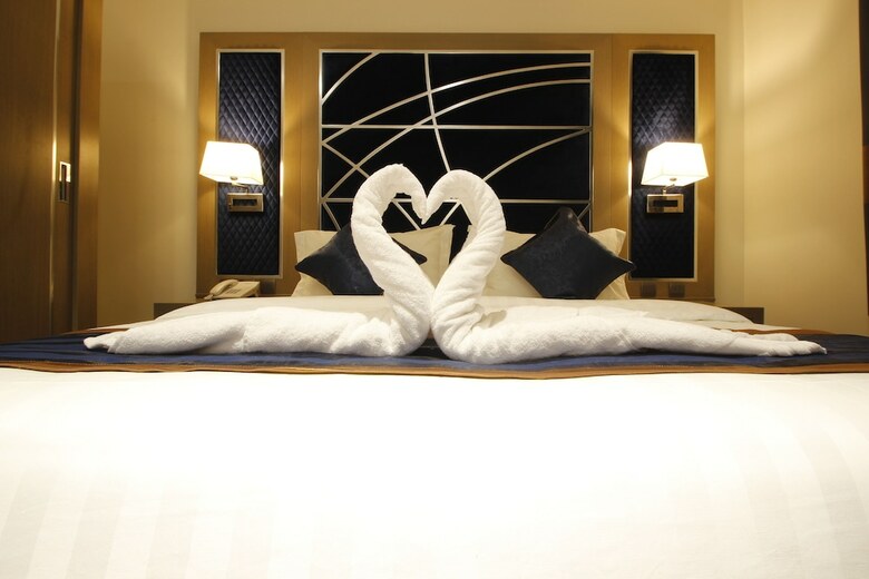 Diwan Residence Hotel Alnaeem