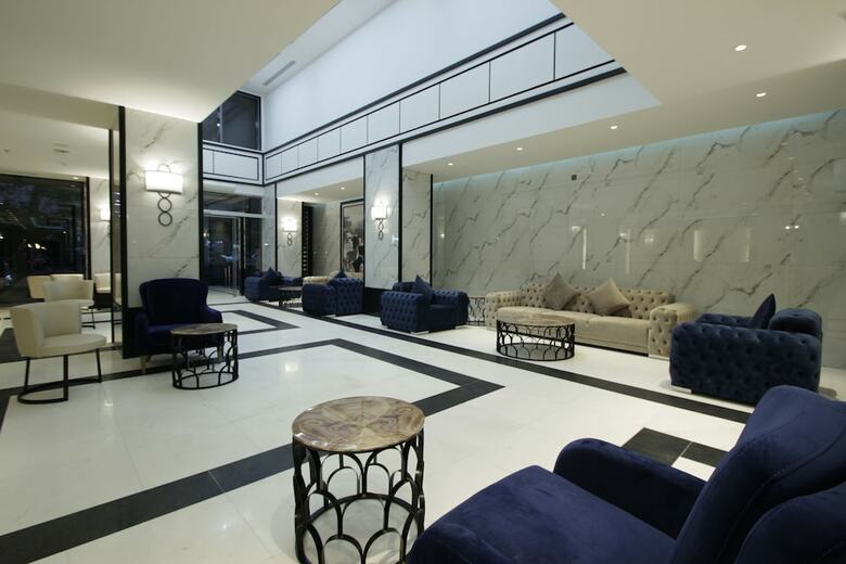 Diwan Residence Hotel Alnaeem