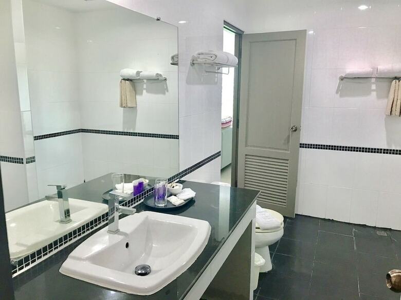 Aparthotel Apartment R-con Wongamat