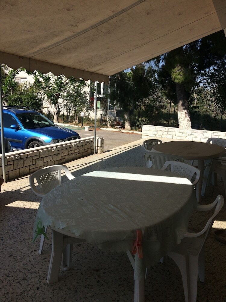 Pikermi Hotel