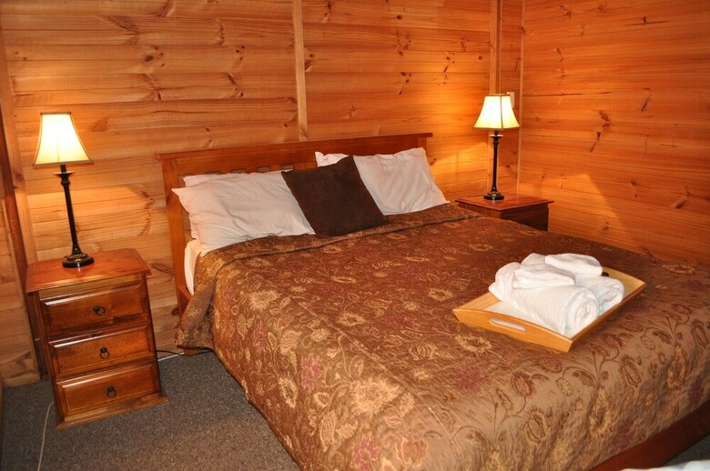 Cabana Bracken Ridge Villas