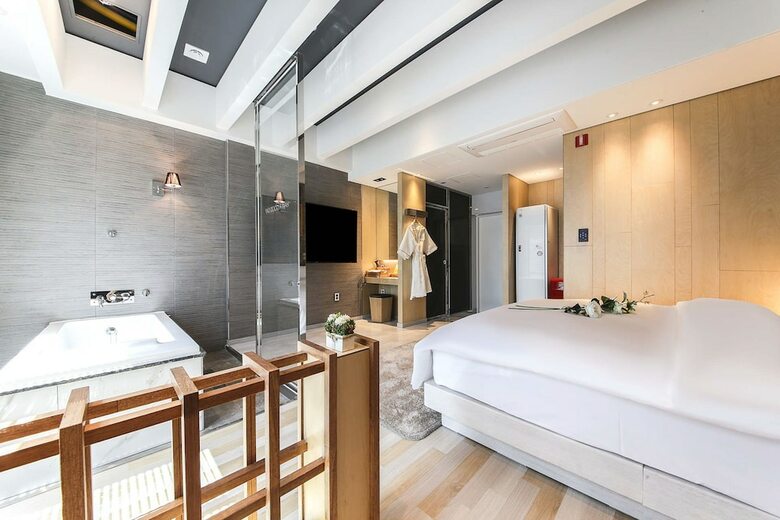 Hotel Yeogiuhtte Seodaegu
