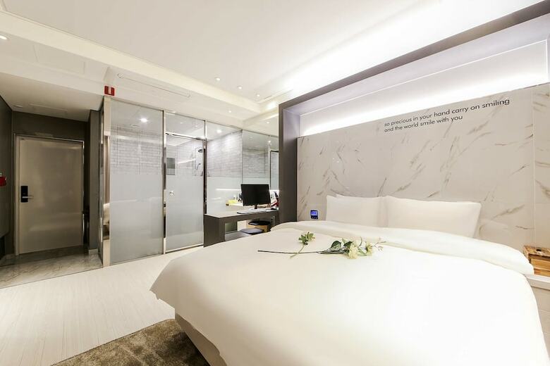 Hotel Yeogiuhtte Seodaegu