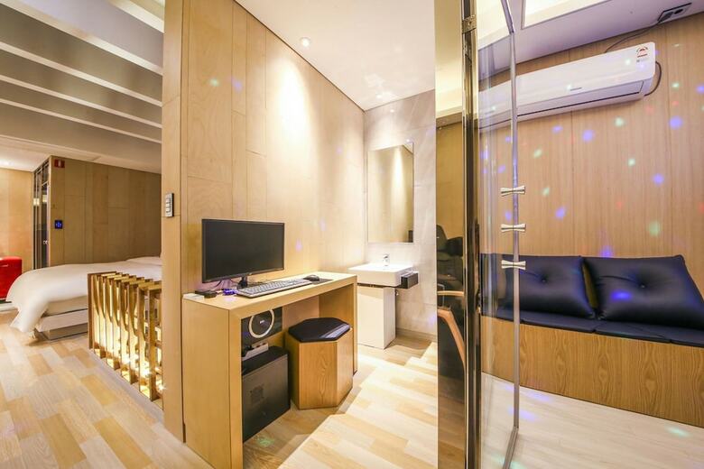 Hotel Yeogiuhtte Seodaegu