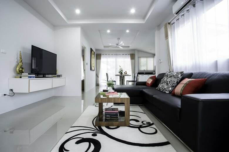Baanpromphun Pool Villa By Bv