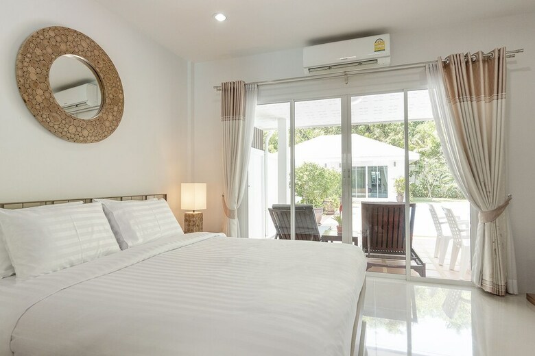 Baanpromphun Pool Villa By Bv