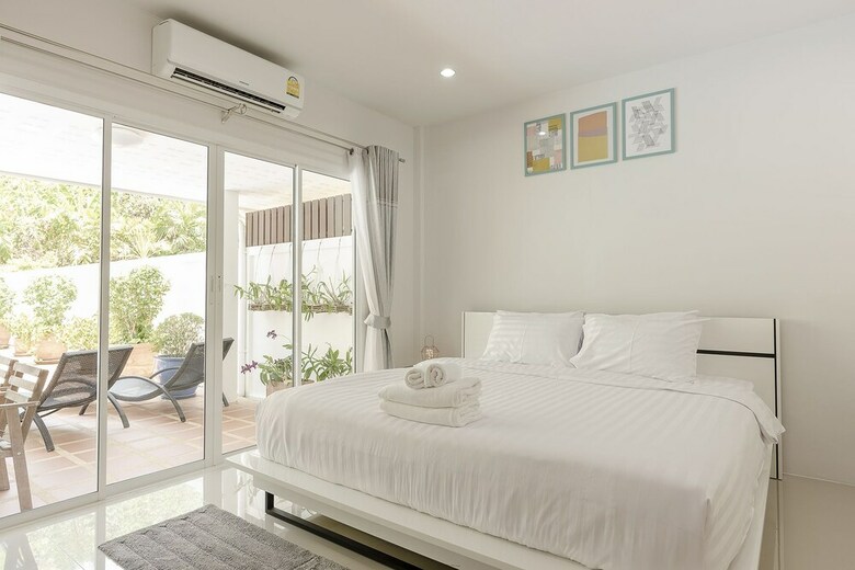 Baanpromphun Pool Villa By Bv