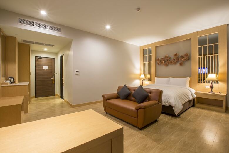 Civilize Hotel