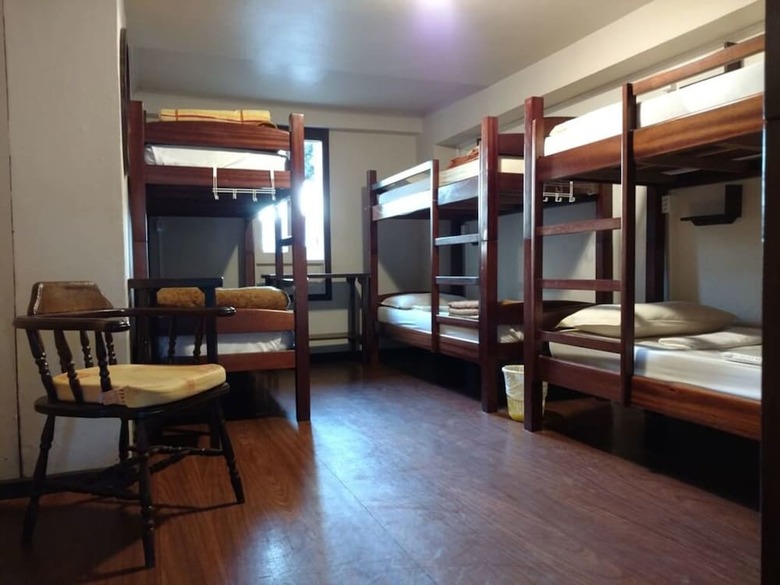 Hostal Garoa Hostel