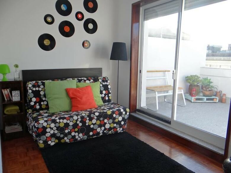 Alegria Apartment Downtown Porto, 2- 5 Pax