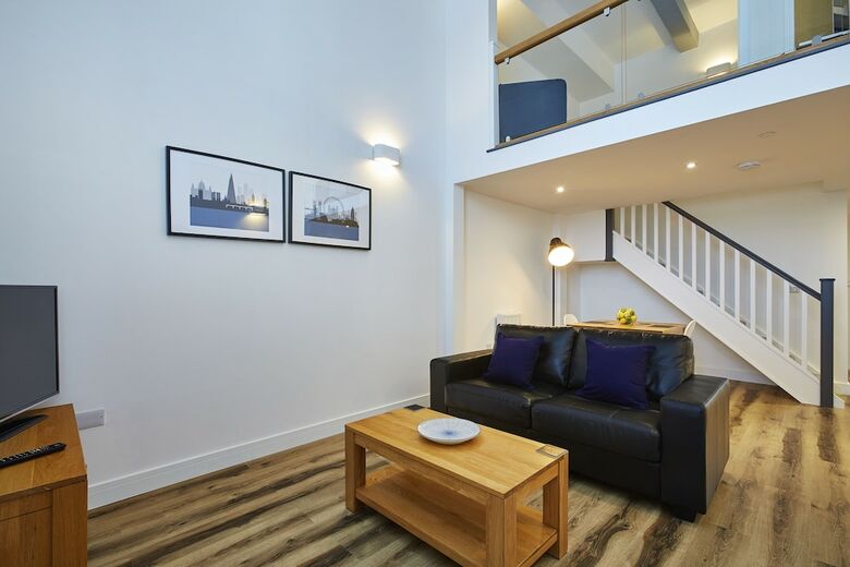 Apartamentos Burkhardt Hall By Flying Butler