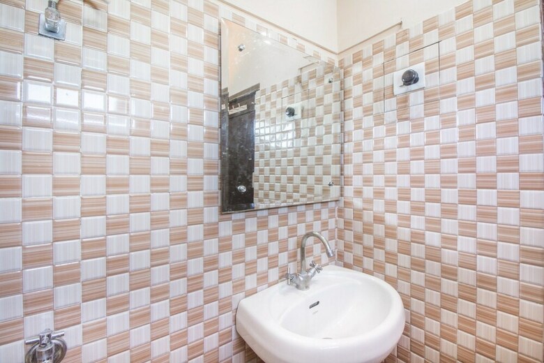 Hotel Guesthouser 1 Br Guest House 744d