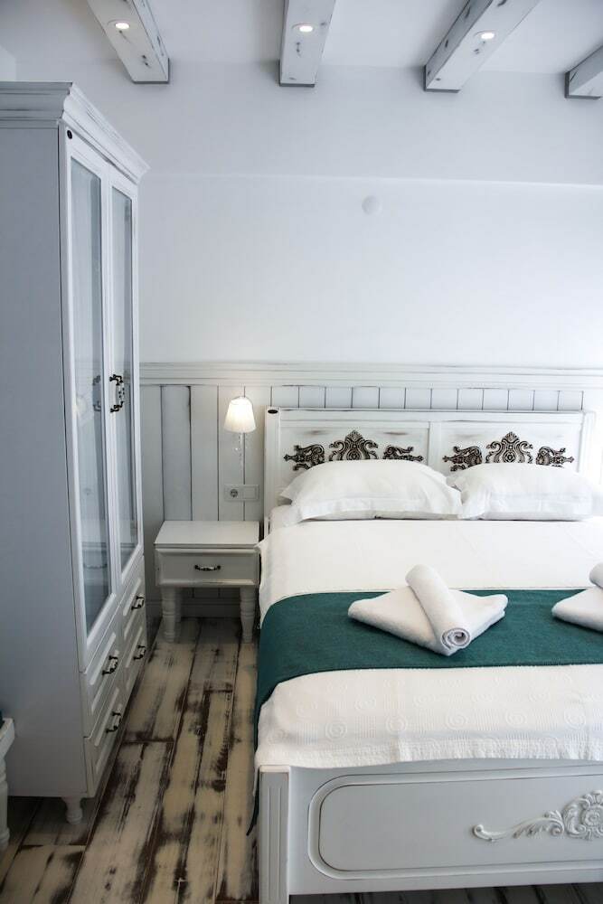 Hotel Kalinihta Otel