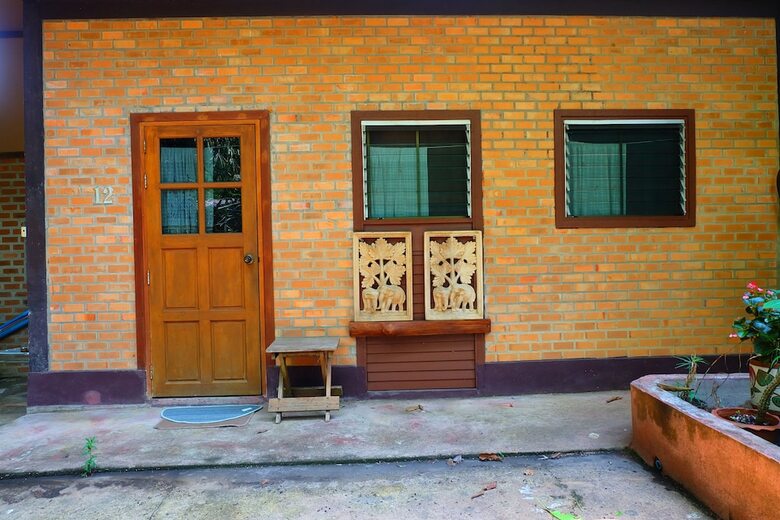 Hotel Malee's Nature Lovers Bungalows (Mini Resort)