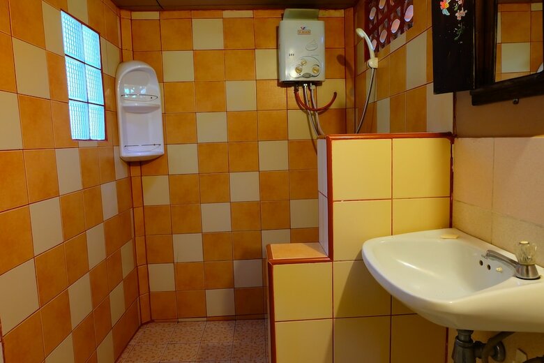 Hotel Malee's Nature Lovers Bungalows (Mini Resort)