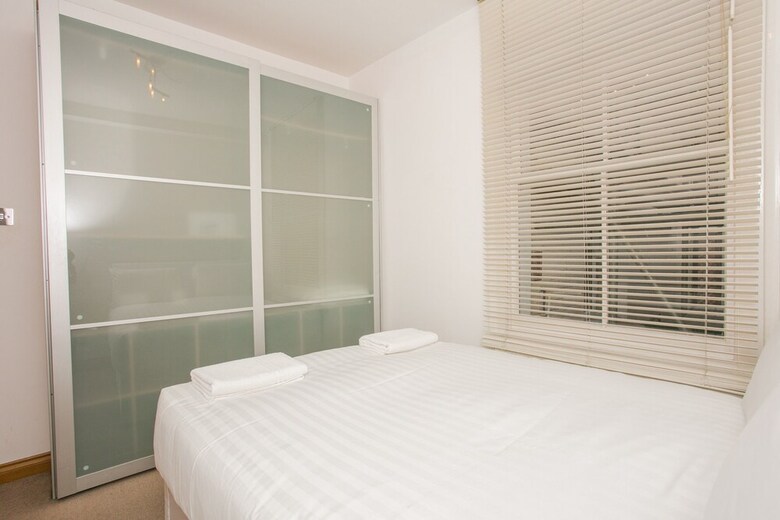 2 Bedroom Apartment In Fulham