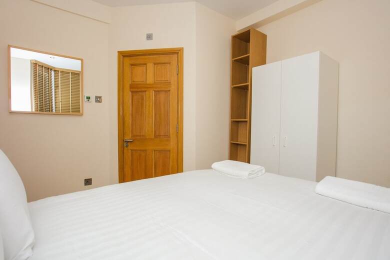 2 Bedroom Apartment In Fulham