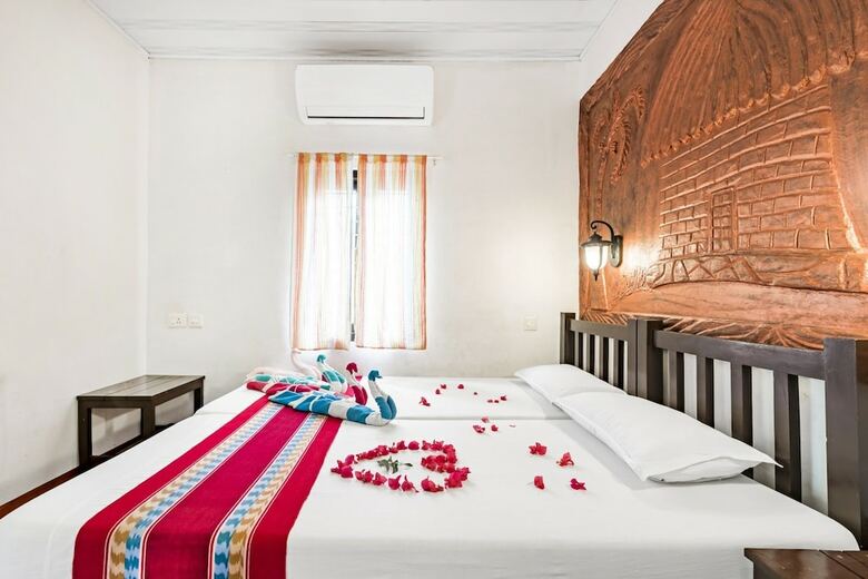 Guesthouser 1 Br Villa B529