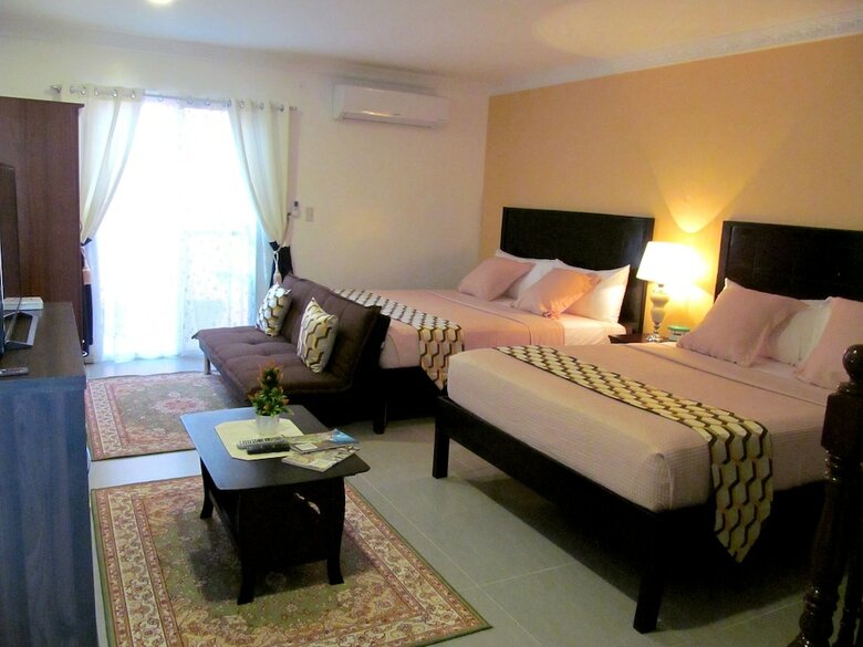 Hotel Venezia Suites