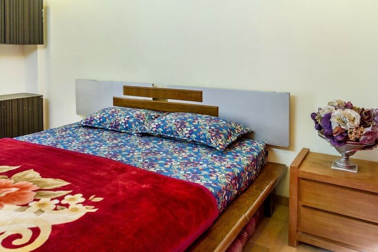 Villa Guesthouser 3 Bhk Bungalow Fcef