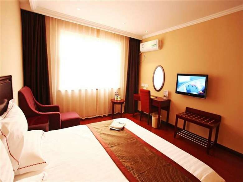 Greentree Inn Shangqiu Guide Road Hotel