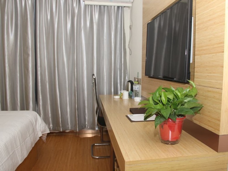 Greentree Inn Binzhou Wudi Ginza Square Express Hotel