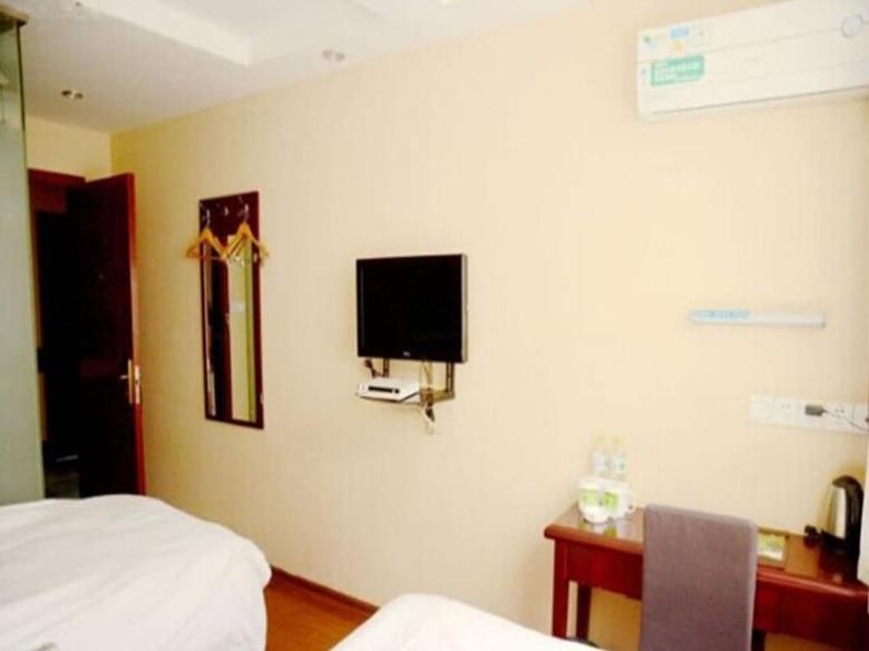 Greentree Inn  Zhenjiang Dashikou Express Hotel