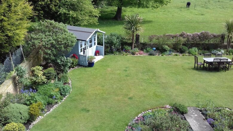 Bed & Breakfast Saxon Villa