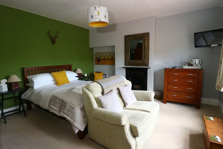 Bed & Breakfast Saxon Villa
