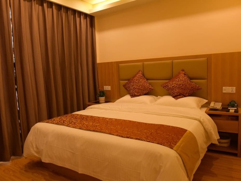 Greentree Anhui Wuhu Sanshan Development District Express Hotel