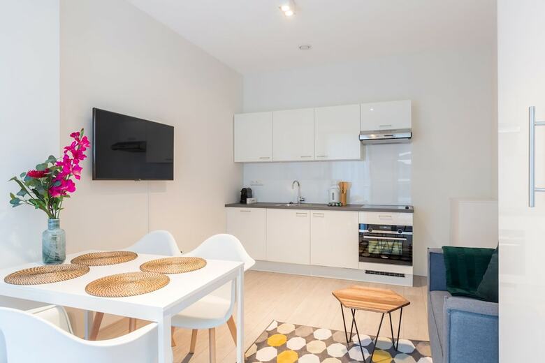 Apartamentos Victoria Court