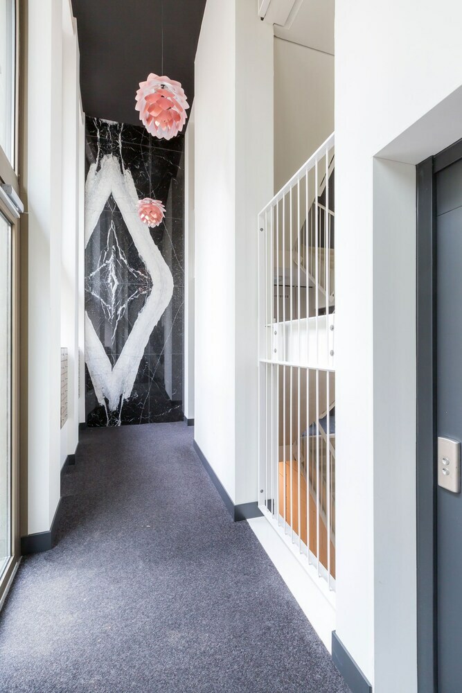 Apartamentos Victoria Court