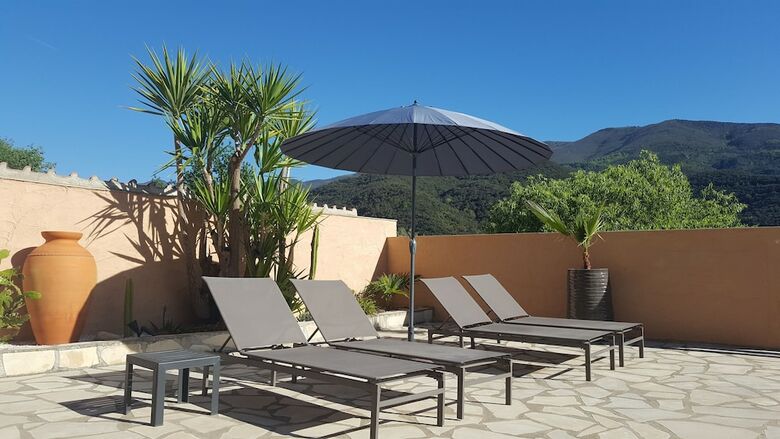 Apartamentos Mas Solar D'en Malcion