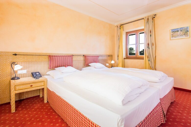 Hotel Und Landgasthof Altwirt