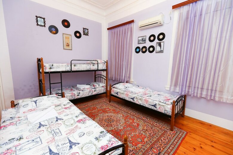 Hostal Retro Baku - Hostel