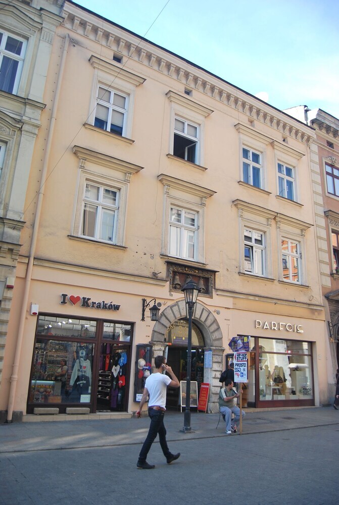Aparthotel Floria?ska 24