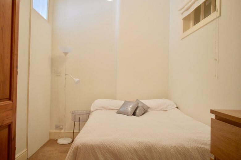 Apartamentos Central 2 Bedroom Flat