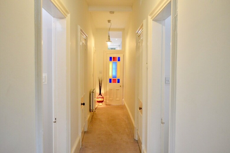 Apartamentos Central 2 Bedroom Flat
