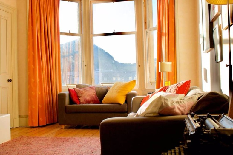 1 Bedroom Apartment In Edinburgh