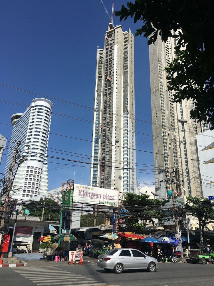 Hostal Bangkok Sanookdee - Adults Only