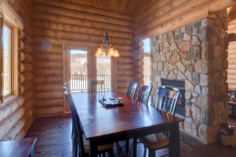 Chalet Apache