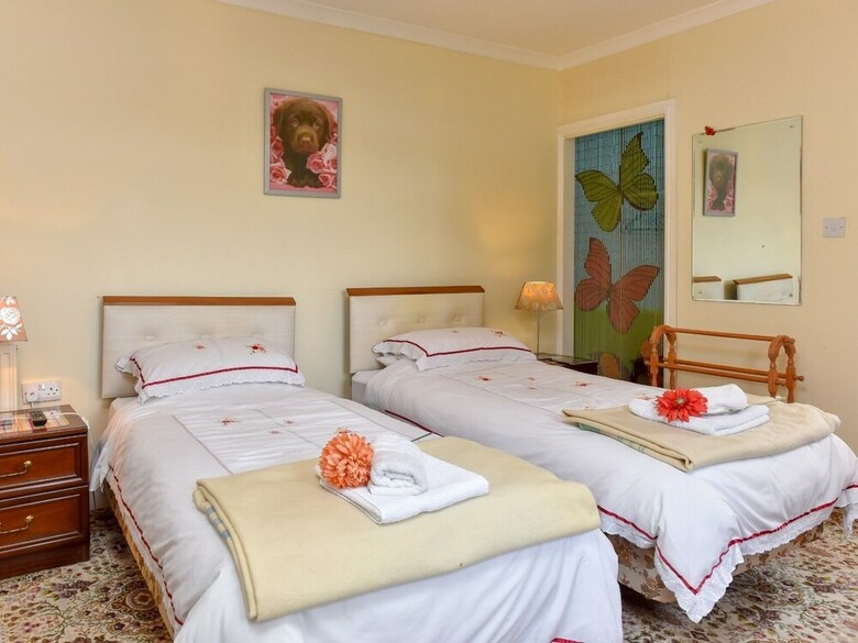 Bed & Breakfast Warren Guest House