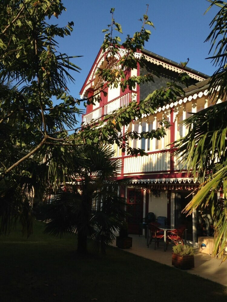 Hotel Chalet Des Palmiers
