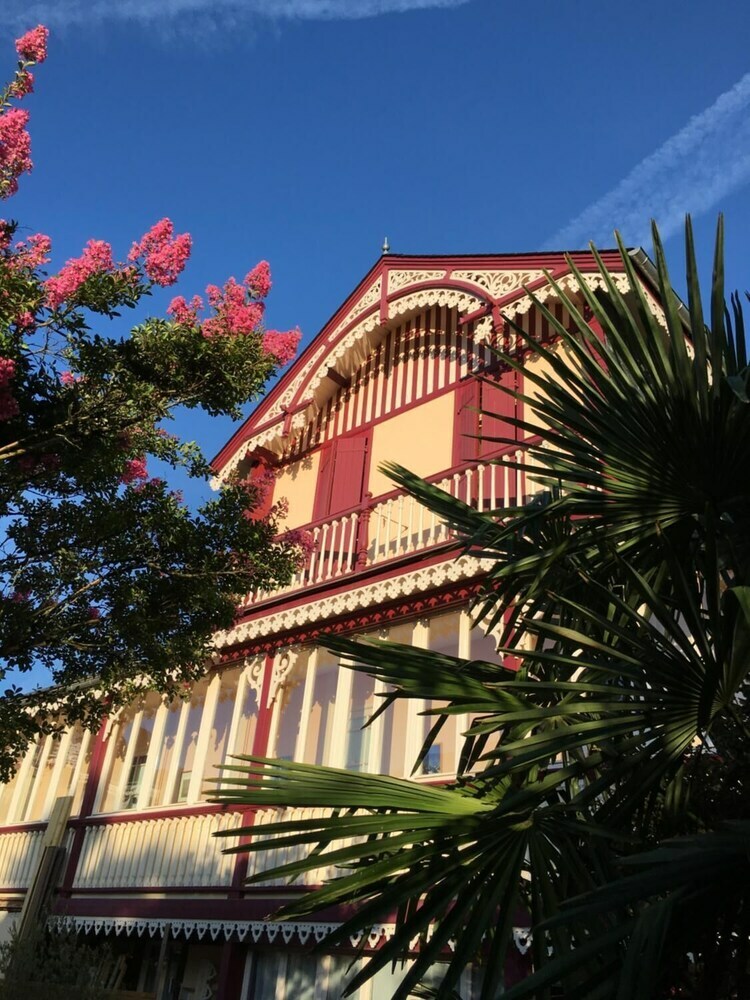 Hotel Chalet Des Palmiers