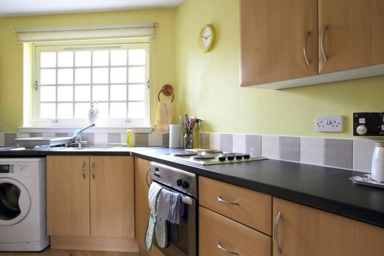1 Bedroom Apartment By The Meadows