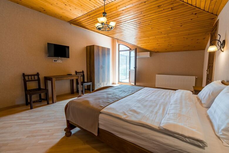 Hotel Imperial House